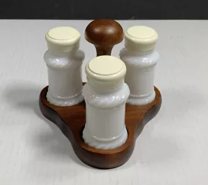 Vintage Colonial Wood Salt Pepper Spice Caddy Jars Holder Portable 5” T X 5.25”L - Picture 1 of 7