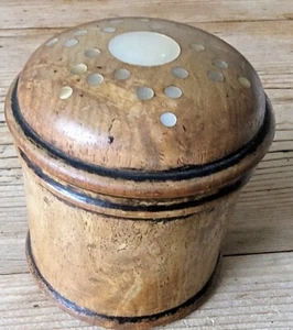 Antique Treen Fruitwood Circular  Counter Box Screw Lid Mother Of Pearl Dec. - Picture 1 of 8