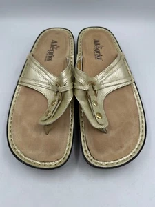 Sandalias de tanga Alegria doradas charol cómodas para mujer 7,5 EU 38 POR 120 LEER - Imagen 1 de 10