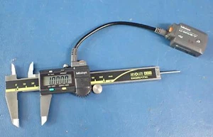 Mitutoyo DIGIMATIC CD-4" AX Digital Caliper w/ U-WAVE-T Transmitter | 500-170-30 - Picture 1 of 10