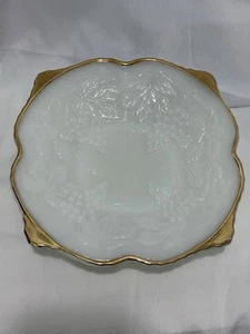 Vintage Anchor Hocking Milk Glass 8”Serving Bowl With 22k Gold Trim - Picture 1 of 8