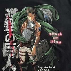 Black Attack on Titan Funimation T-Shirt #AOT #Anime - Bild 1 von 4