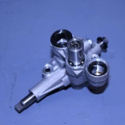 1986 HONDA INTERCEPTOR 500 VF500F МОТОР МАСЛЯНЫЙ НАСОС 15100-MF2-710 - Изображение 1 из 4