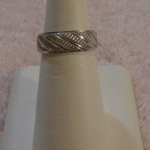 Alianza de boda de plata de ley .925 talla 8,5 - Imagen 1 de 3