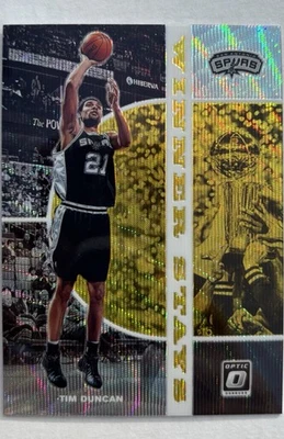 Tim Duncan 2019 Panini Donruss Optic Winner Stays Gold Wave #7 Foto 1 de 2