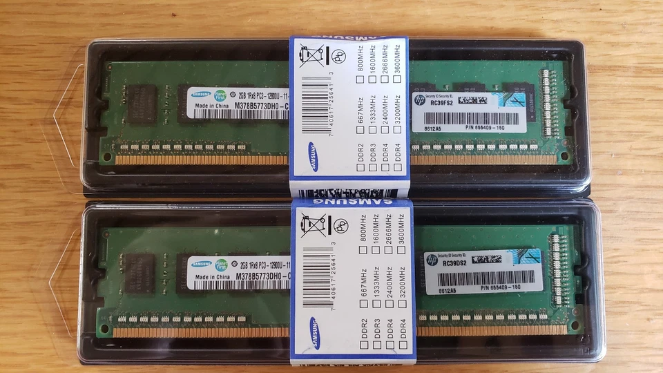 Samsung 2x 2GB DIMM 1600 MHz DDR3 Memory (M378B5773DH0-CK0) - Image 1 of 1