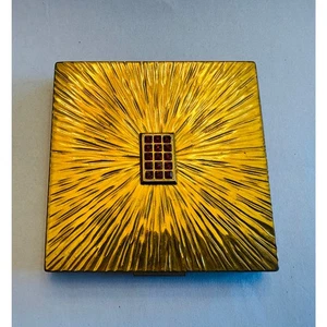 Evans Vintage 1940s Gilt Compact Purse With Square Cut Ruby Red Jewels - Bild 1 von 10