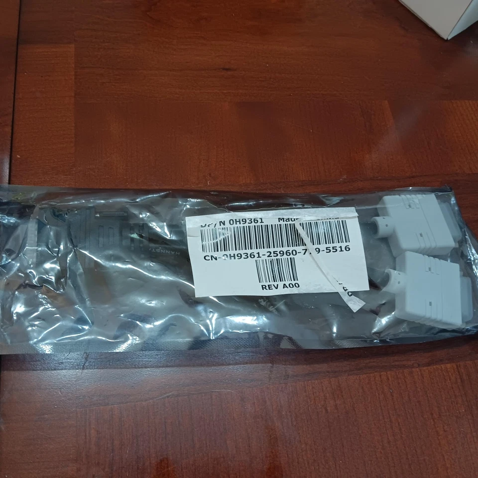 OH9361 To Dual DVI Splitter Adapter Cable Brand New - Image 1 of 1