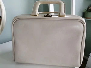 Vintage Ries cream vanity bag 70's - Picture 1 of 8
