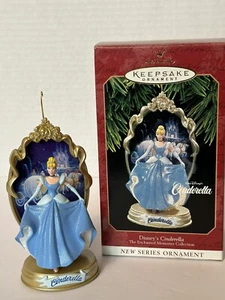 Disney's Cinderella 1997 The Enchanted Collection Hallmark Ornament 1st Edition - Picture 1 of 15