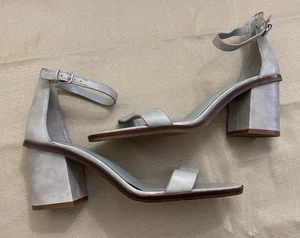 Vince Camuto Silver Grey Leather Ankle Strap Block Heel Sandals US 9.5 M EU 41 - Picture 1 of 7