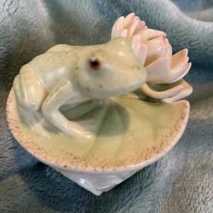 Lenox Porcelain Trinket Box, Frog & Lotus Floral Frog Treasure Box - Picture 1 of 8