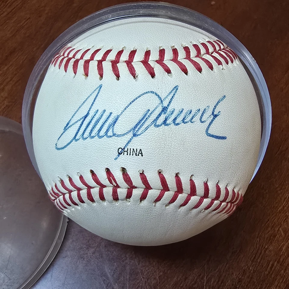 Auto Terrific Tom Seaver Hand Signed Autograph Baseball N.Y. 5oz 9" Signature - Image 1 of 4