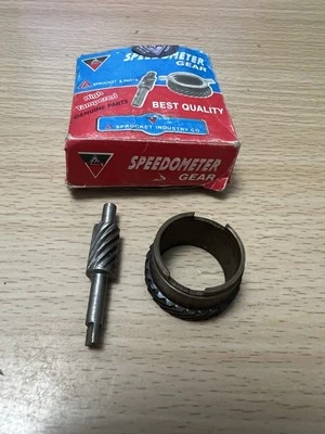 Speedometer Gear For Suzuki GP100 GP125 NOS Free Postage — 第 1/2 张图片