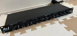 DBX Project 1-266A Mic Pre-Amp/Compressor/Noise Gate/De-esser/Equalizer F/S - Picture 1 of 4