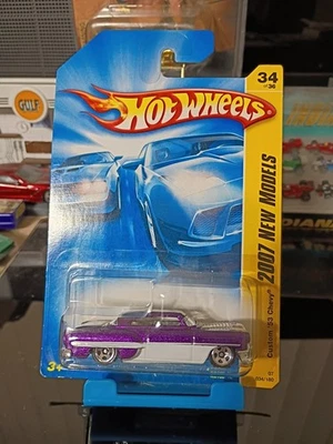 Hot Wheels 2007 New Models Custom '53 Chevy 1:64 Diecast Malaysia Purple & White - Image 1 of 4
