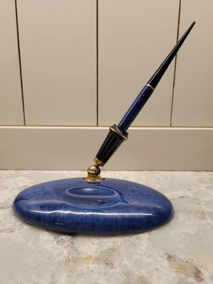 Juego de Escritorio Parker Años 20 De Colección | Base Azul Lapislázuli Tipo III | Pluma Estilográfica Duofold Jr. Foto 1 de 4