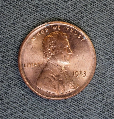1983 Lincoln Cent Broadstrike US Mint Error coin 1c Broadstruck - Image 1 of 2