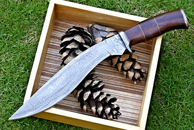 Faca Bushcraft caça feita sob medida Kukri - Forja manual aço Damasco SS-08 - Imagem 1 de 4
