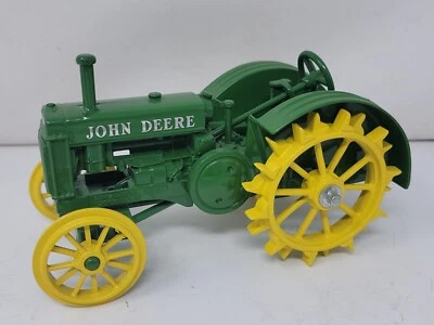 John Deere "BR" 1/16 Tractor ERTL - Image 1 of 4
