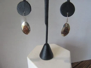 Pendientes colgantes hechos a mano con superposición de cobre nativo americano firmados M.SLGM - Imagen 1 de 6