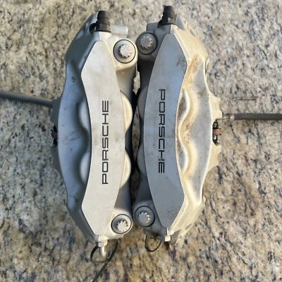 2011 - 2016 PORSCHE PANAMERA 970 3,6 L PINZA FRENO TOPE CON PASTILLAS JUEGO DE 2 Traseras Foto 1 de 4