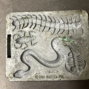 1964 Mattel Thingmaker Creepy Crawlers Snake Crab Centipede Mold 4477-052-2B - Picture 1 of 13