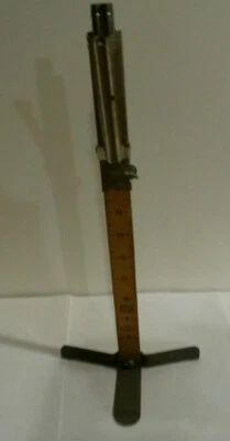 Pin It Skirt Maker vestido vintage de madera metal damas  Foto 1 de 4