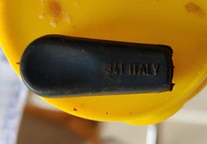 REG ITALIANB BRAND RUBBER CAP FOR DOWN TUBE SHIFT CAPPUCCIO IN GOMMA - Picture 1 of 13