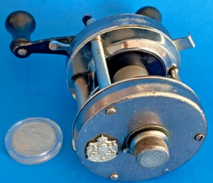 CARRETE BAITCAST VINTAGE GRIS Abu Garcia Ambassadeur 5500C SUECIA Cebo Fundición - Imagen 1 de 10
