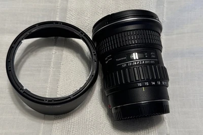 Lente zoom Tokina (para Sony) AF 11-16 mm F2,8 SD IF DX AT-X Pro - Sony A-Mount Foto 1 de 4