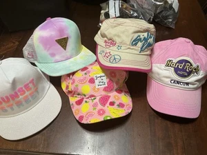 5 GIRLS BASEBALL CAPS HARD ROCK MIKA VERY GIRLIE ADJUSTABLE HOLIDAY CAPS HATS VG - Picture 1 of 10
