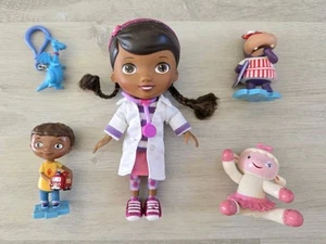 DOC MCSTUFFINS FIGUREN / PUPPE KONVOLUT Hallie DONNY Lambie STUFFY SCHLÜSSELANHÄNGER Disney - Bild 1 von 16