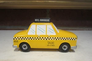 Coca Cola Town Square Sammlung gelb Taxi Cab Coke Nummernschild Werbung - Bild 1 von 10