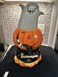 Halloween Dept 56 Tall Brew Ha Ha Server Retired 2007 - Picture 1 of 7