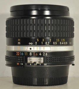 Nikon Nikkor 24mm f2.8 Ais Objektiv für F Mount - Bild 1 von 8
