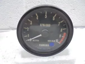 YAMAHA RD400 TACHOMETER TACHO (6D) - Picture 1 of 8