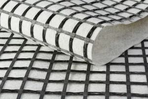 195m² (2x1,95x50m) Geogitter mit Vlies Kombigitter 50kN Kombimatte - Bild 1 von 2