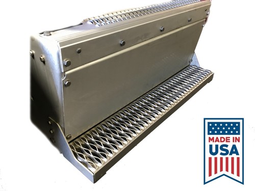 Peterbilt DPF Box Lower Aluminum Step - Heavy Duty | United States