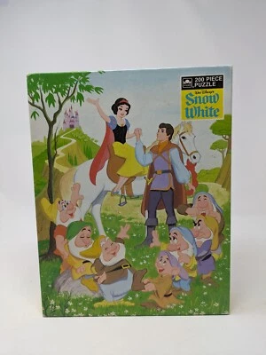 Walt Disneys Snow White 200 PC Jigsaw Puzzle 14 by 18 inches Ages 6 to 14 - Image 1 of 4