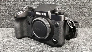 Fujifilm X-H1 Spiegellose Spiegelreflexkamera - Bild 1 von 9