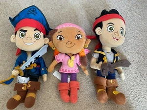 Disney Store Jake & The Neverland Pirates - Jake & izzy Plush Dolls 11” - 15” - Picture 1 of 11