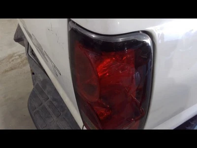 2005 Chevrolet Silverado 1500 RH Tail Light Assembly - Used, Faded, OEM Foto 1 de 4