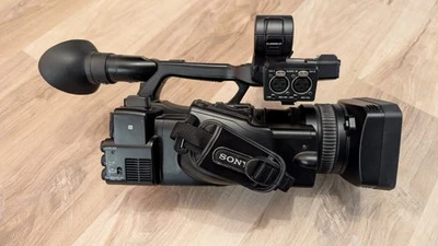 Sony PXW-X200 XDCAM Camcorder Video Camera + 2 Batteries & Charger – 66 Hours - Image 1 of 4