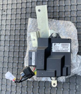 Vespa VXL125 Genuine ECU Main Computer with Regulator & Bracket Used - Picture 1 of 5