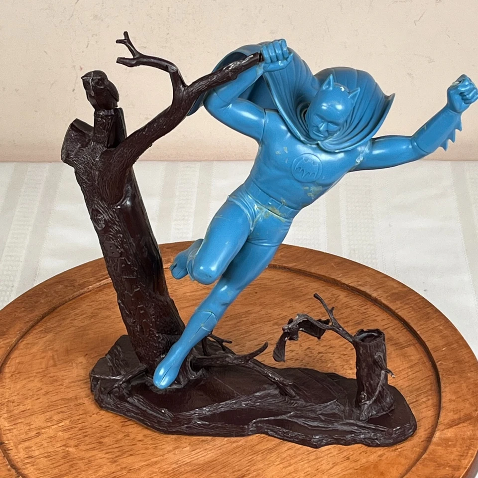 1965 Aurora Plastics Corp Model Kit Batman Pieces Owl Bat - Image 1 of 4