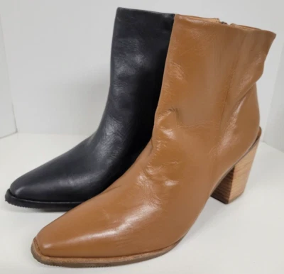 (Color no coincidente marrón/negro): Botas de cuero Andre Assous para mujer talla 7M Foto 1 de 4