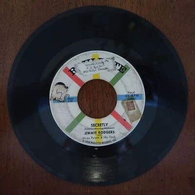 JIMMIE RODGERS : MAKE ME A MIRACLE / SECRETLY VINYL 45 ROULETTE VG 3-90 - Image 1 of 2