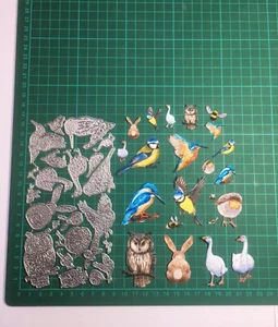 22pcs ‘Another Gathering’ Small Wildlife Creatures Die Set - Birds Bees Rabbits - Picture 1 of 3
