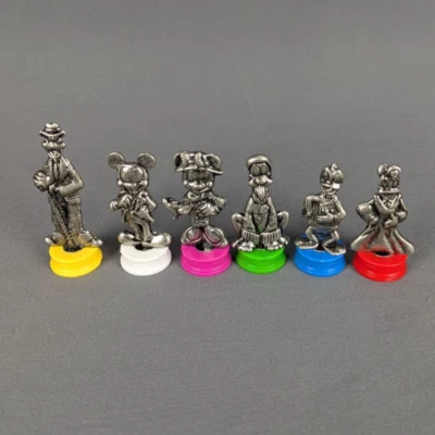 Disney Haunted Mansion Clue 2002 Lote de 6 Piezas de Repuesto de Metal para Jugadores Peones Foto 1 de 3